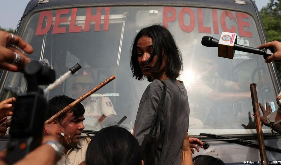 India's 'Cockroaches' to march again after protest crackdown