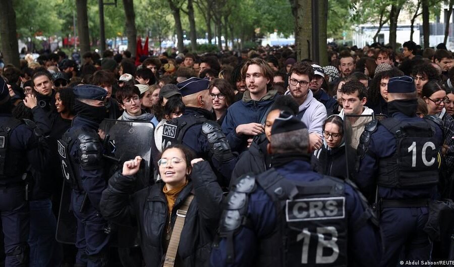France to deploy 70,000 police officers ahead of protests