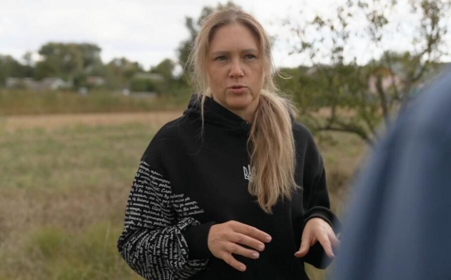Watch: Fleeing Kyiv for the countryside ahead of winter