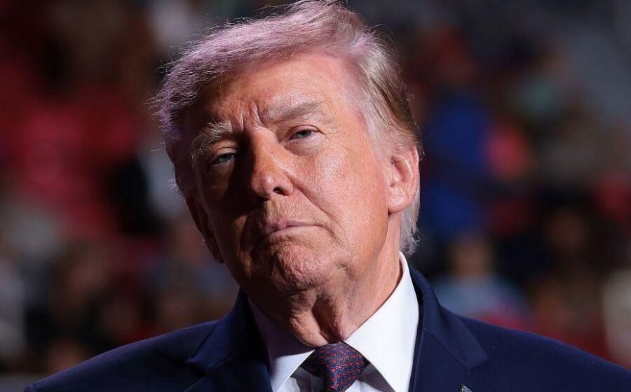 Trump announces deal for Russian diesel as Zelensky criticises 'gift to Putin'