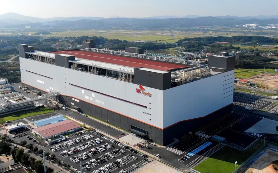 SK hynix reportedly playing hardball with Trump admin over 3D NAND fab