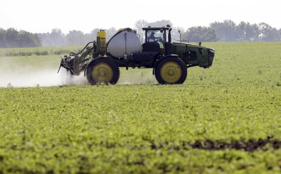 ‘So safe you could drink it’: Scientists and pesticide victims fear an EU rollback