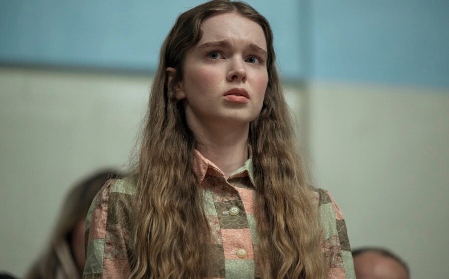 How Mike Flanagan's Take on Carrie Upends the Tragedy of Stephen King's Horror Classic