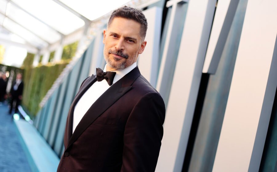 Joe Manganiello Says Ben Affleck’s Scrapped Batman Film Would Have Seen Deathstroke ‘Dismantle Batman’s Entire Life’ and Kill Commissioner Gordon