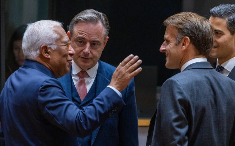 Budget showdown slips to November as Costa pushes for quick deal