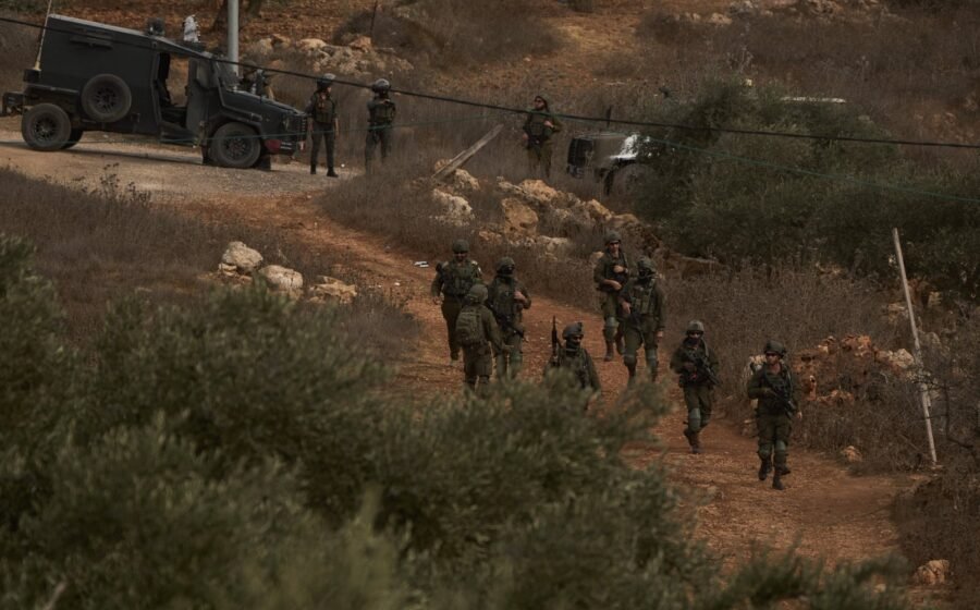 Masked settlers target Washington Post journalist in latest attack in occupied West Bank