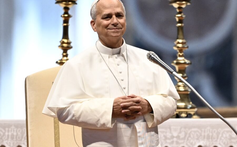Pope says death penalty ‘inadmissible’ as US plans to livestream execution