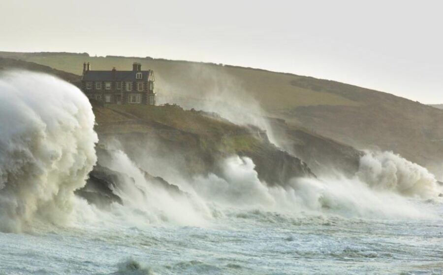Chance of storms this week as Atlantic jet stream roars into life