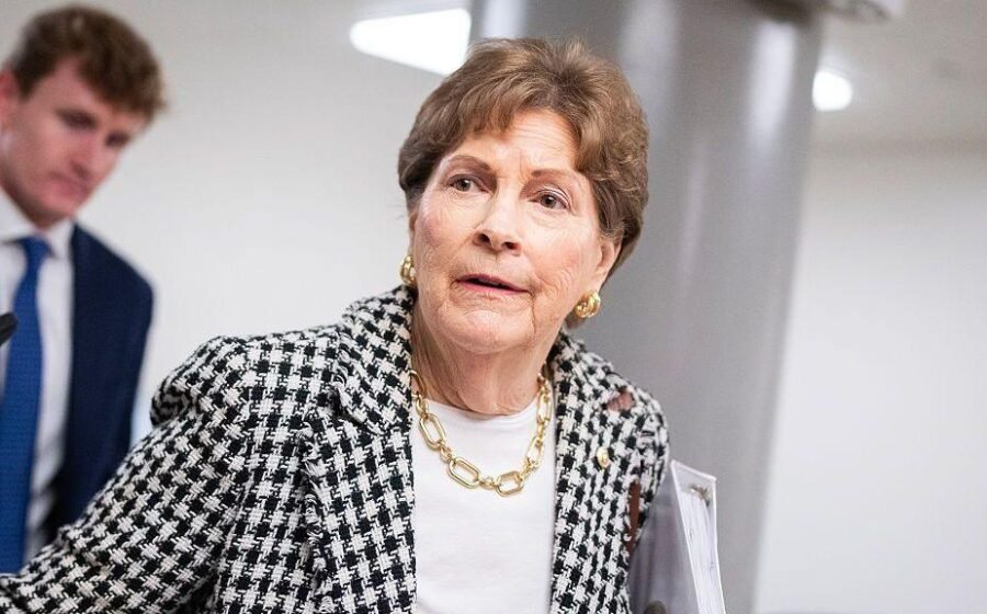 US senators call for investigation into Ukraine's Starlink restrictions