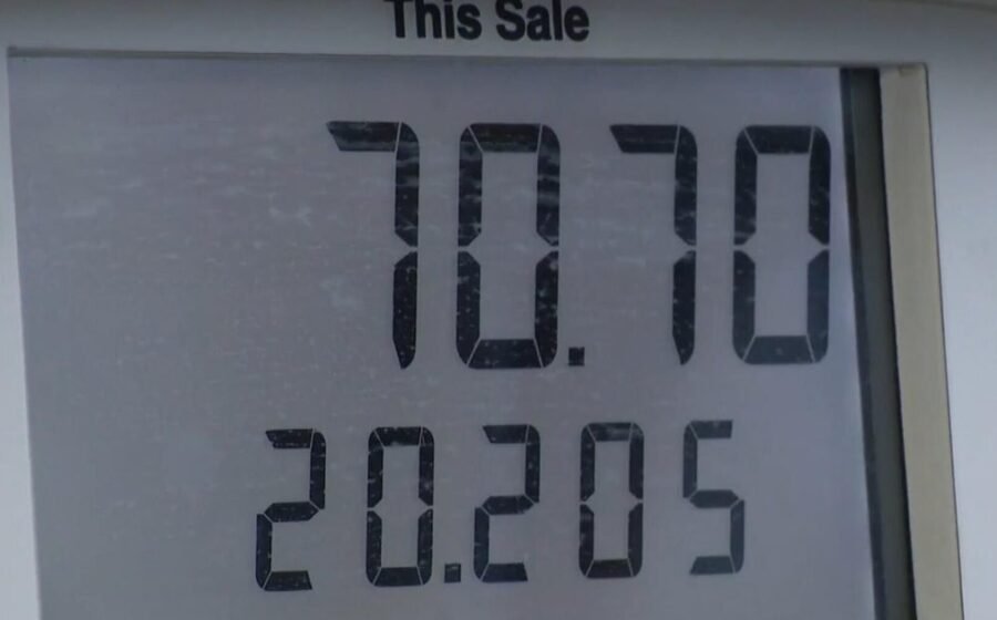 Eye Opener: Inflation concerns ramp up ahead of midterms