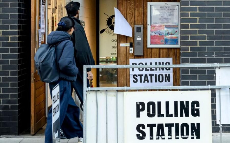 Polls close in Holborn and St Pancras by-election