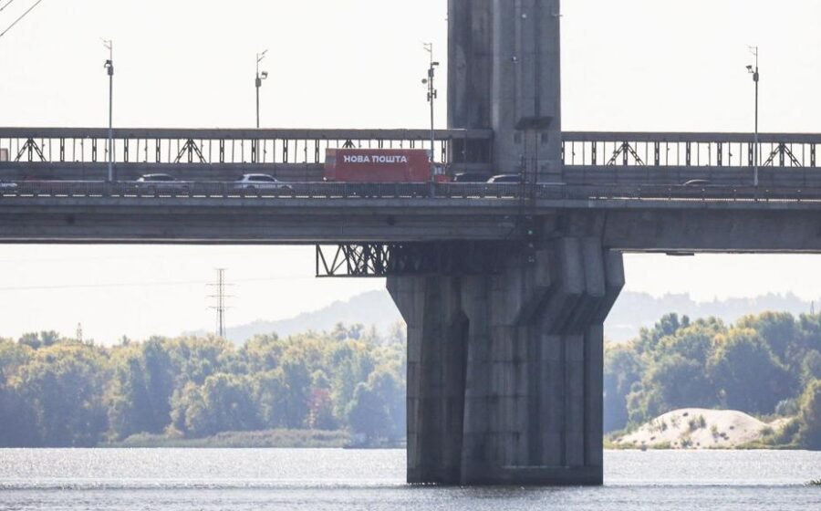 Russia targets busy bridge in central Kyiv