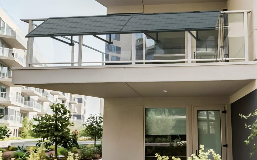 California Legalized Plug-In Balcony Solar Panels, but Don’t Buy Any Just Yet