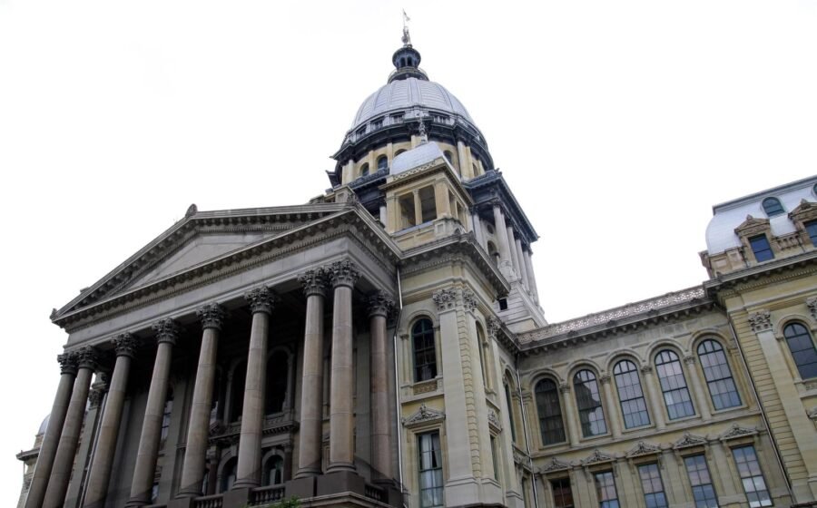 Illinois agrees to six-month delay of crypto tax as industry continues court battle