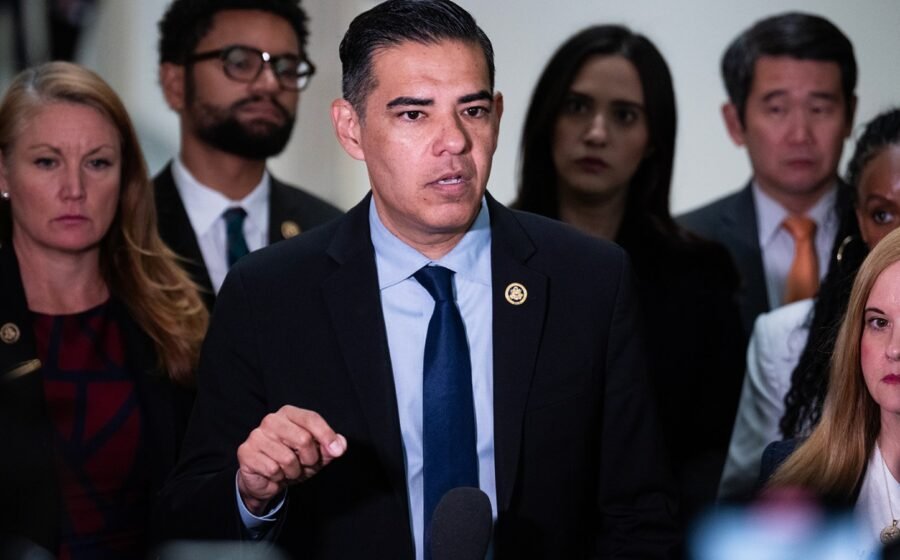 ‘Corruption to Go Around’: How Dems Are Preparing to Investigate Trump After the Midterms