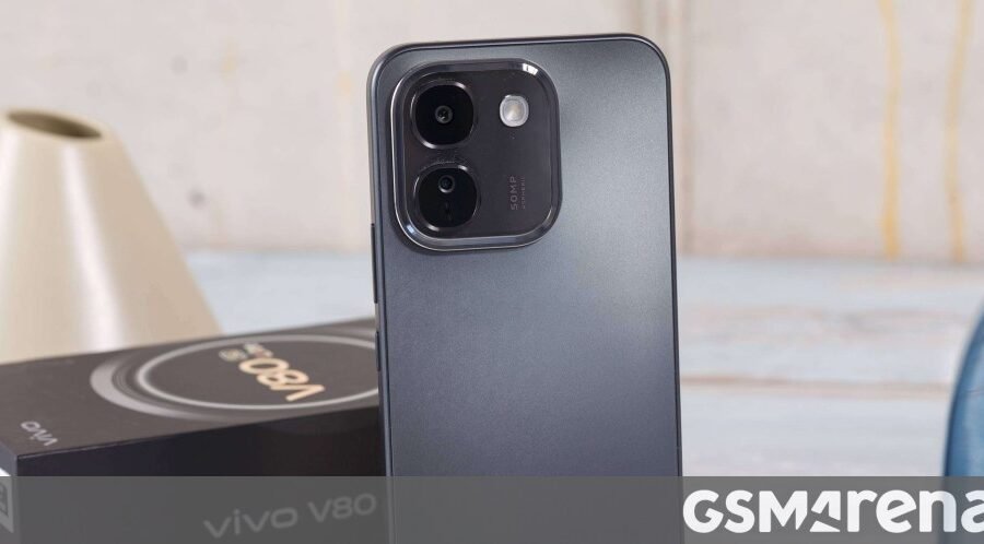 vivo V80 Lite unboxing and hands-on