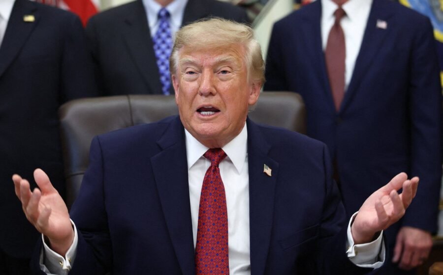 Trump amazed that an ‘Israeli plumber’ helped land Flydubai flight