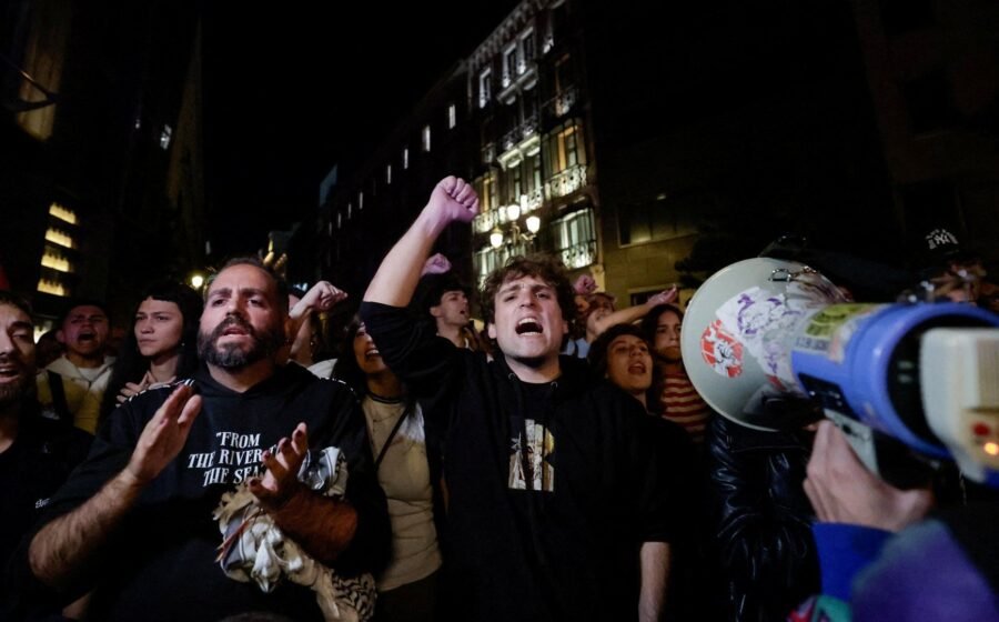 Death of 87-year old sparks furious Spain housing protests