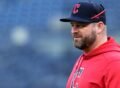 Vogt shuns Mariners rumors, says he'll manage Guardians in '27