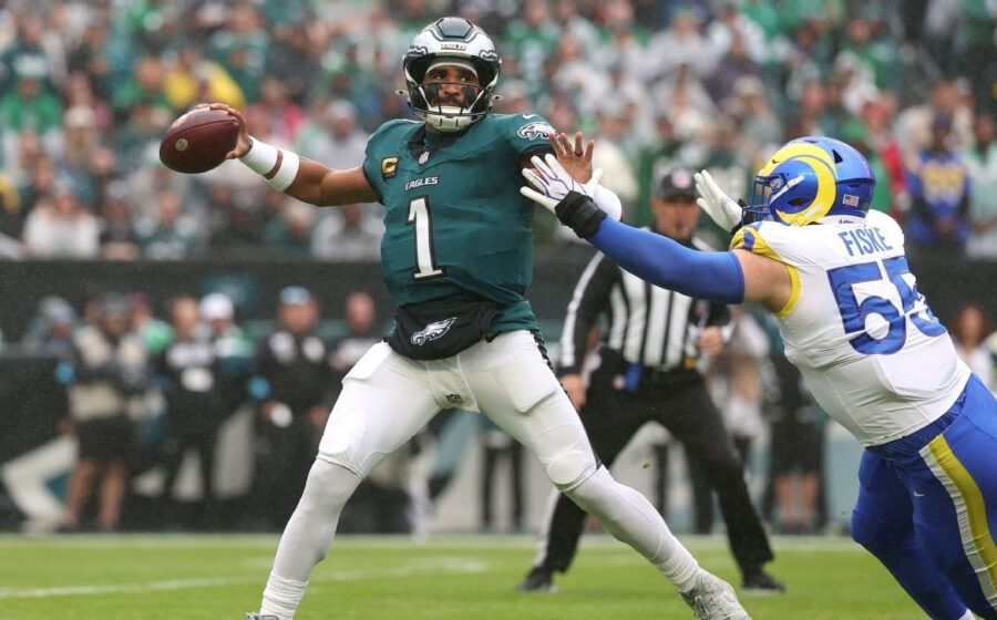 Eagles star QB Hurts placed on IR, expected to be out indefinitely