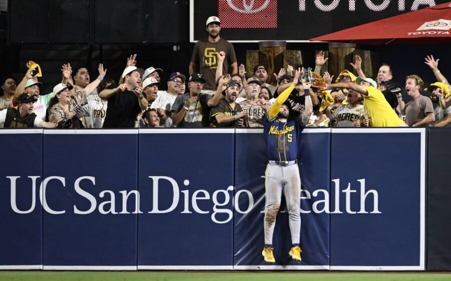 Mitchell's late HR robbery helps seal win, as Brewers set rematch with L.A.