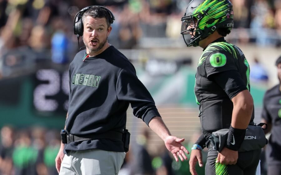 Ducks' Raiola benched in 3-TO start as Lanning vows to review whole offense