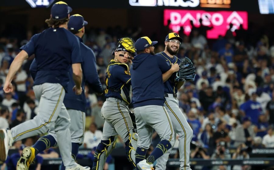 Takeaways from Brewers' sweep of Dodgers