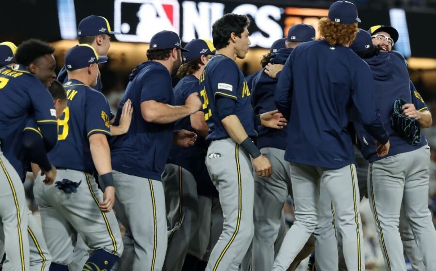 Brewers sweep Dodgers in NLCS, advance to 1st World Series in 44 years