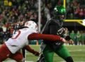 One week after benching, QB Raiola rebounds to rally Ducks past former team