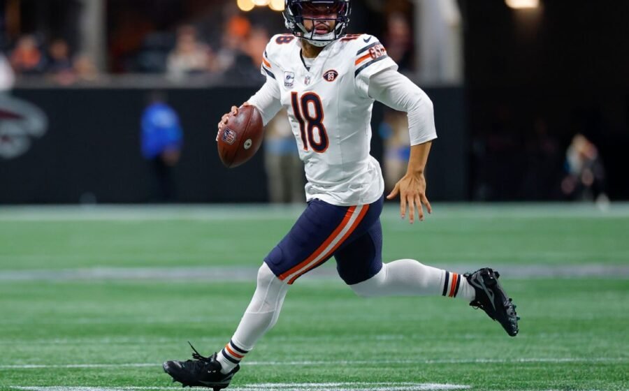 Source: Bears QB Williams fined again for cleats