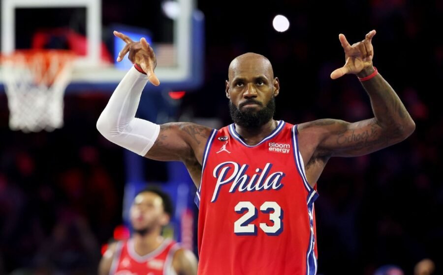 LeBron too much for Knicks late in what Nurse calls 'his best game' as 76er
