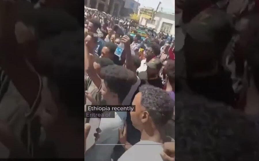 Celebrations in Ethiopian city after reported Eritrean ‘incursion’ | AJ #shorts