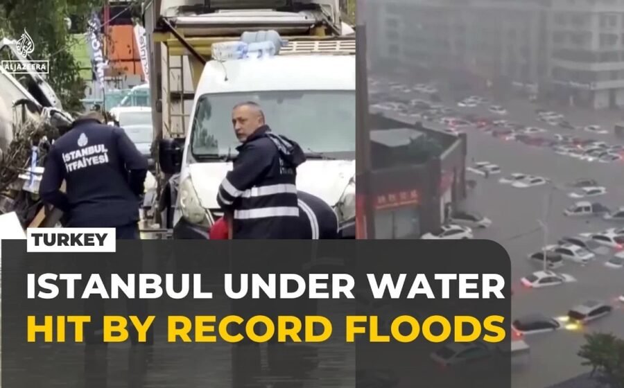 Istanbul floods: Turkey hit by heaviest rainfall in 80 years