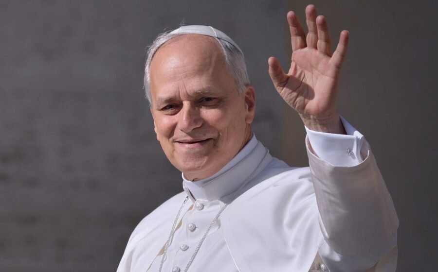 Pope thanks well-wishers for prayers after cancer operation