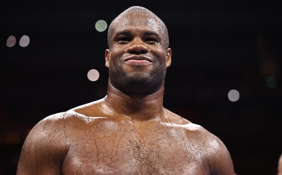 Dubois wants Usyk trilogy fight: 'We're coming out on top this time!'