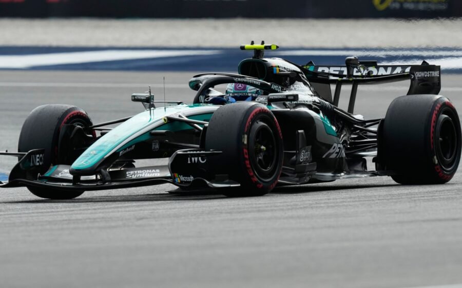 Antonelli fastest from Verstappen ahead of qualifying in Malaysia