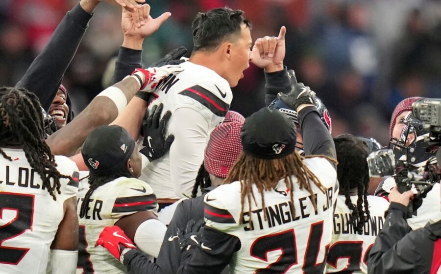 Texans beat Jags in final seconds of Wembley thriller