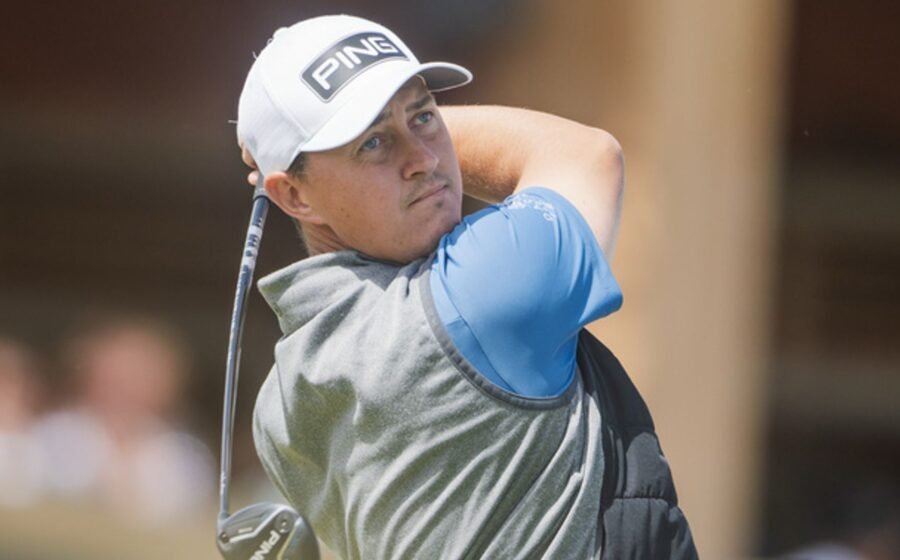 Former delivery driver Dean tied with Forrest for lead at Open de Espana