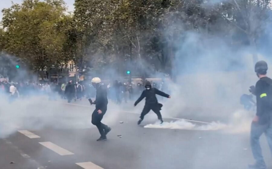 Watch: Chaos erupts in France as student protesters clash with police