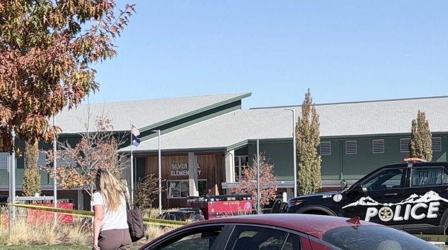 Several killed in shooting at Oregon elementary school, sources say